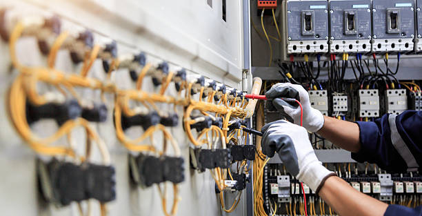 Professional Electrician technician working in Granger, TX